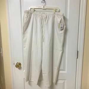 Lee White lined pants. Size XL